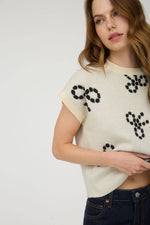 Bow Pattern Short Sleeve Sweater