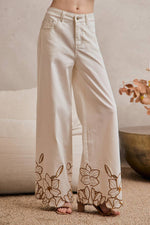 Floral Embroidery Pant
