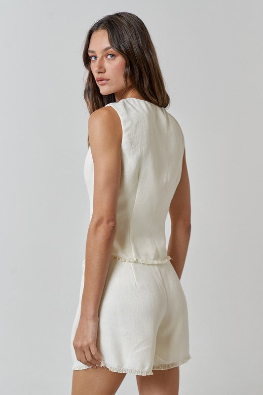 Effortless Chic Frayed Hem Linen Vest