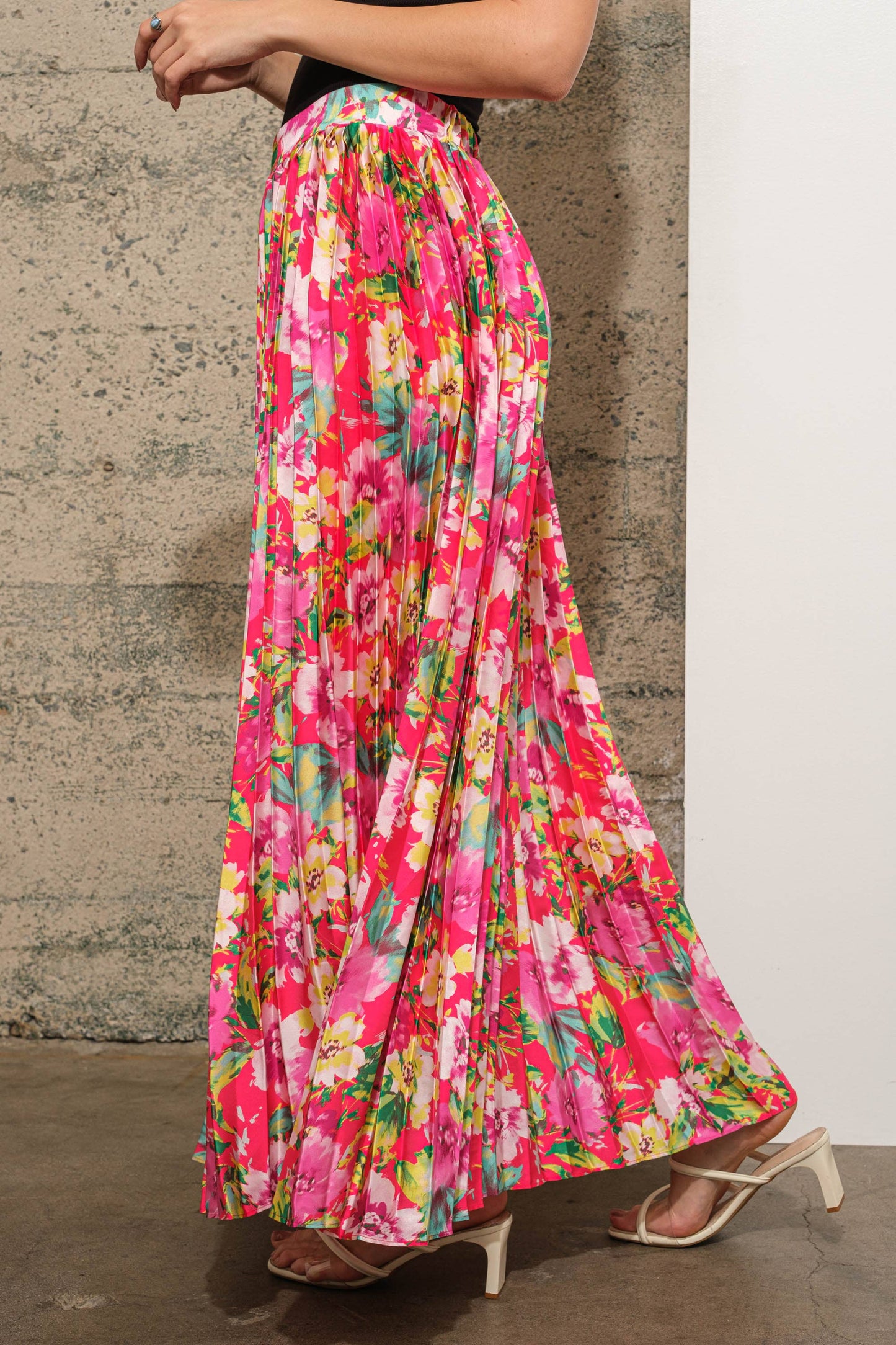 Floral Pleated Maxi Skirt